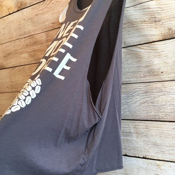 TOBI "NEED MORE COFFEE" TANK TOP IN GRAY‎ - Picture 5 of 6